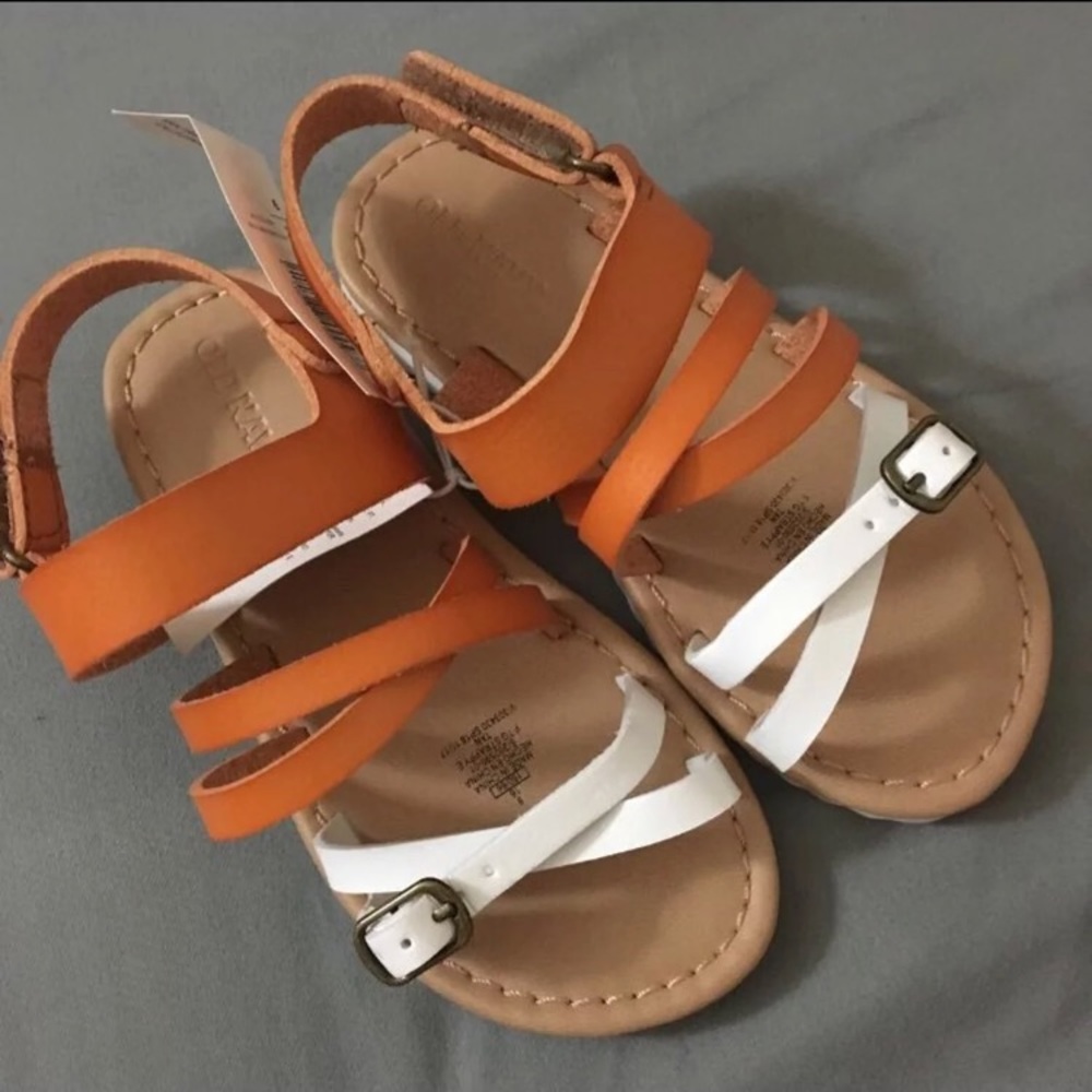 NEW Toddler Girls Old Navy Gladiator Flats Sandals